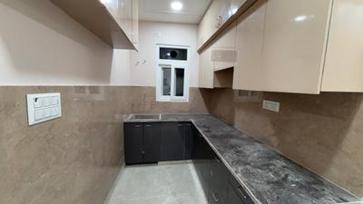 Kitchen Image of 680 Sq.ft 2 BHK Apartment / Flat for sale in Sector 4 Rohini New Delhi for Rs. 5000000