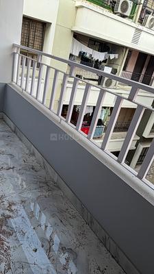 Image of 700 Sq.ft 2 BHK Builder Floor for sale in Topsia, Kolkata for Rs. 3700000