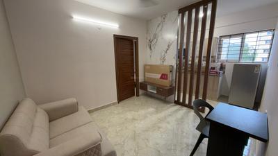 Living Room Image of 600 Sq.ft 1 BHK Apartment / Flat for rent in Thanisandra Bengaluru for Rs. 26000