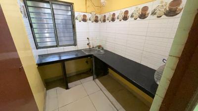 Kitchen Image of 1200 Sq.ft 3 BHK Apartment / Flat for rent in South Dum Dum Kolkata for Rs. 23000