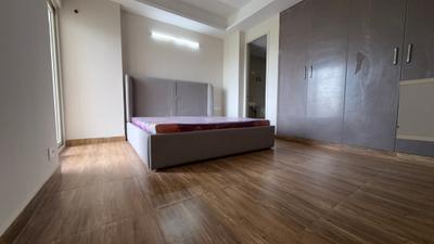 Bedroom Image of 1350 Sq.ft 3 BHK Apartment / Flat for sale in Fragrance Homes, Siddharth Vihar Ghaziabad for Rs. 13300000