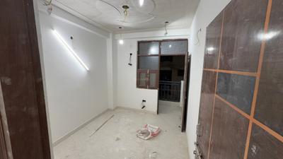 Bedroom Image of 450 Sq.ft 1 BHK Builder Floor for rent in Patparganj New Delhi for Rs. 16000