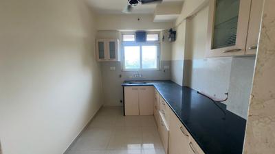 Kitchen Image of 950 Sq.ft 2 BHK Apartment / Flat for sale in Hiranandani Estate Thane for Rs. 14200000