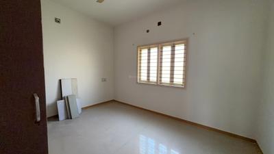 Bedroom Image of 1200 Sq.ft 2 BHK Builder Floor for rent in Gotri Vadodara for Rs. 15000