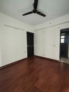 Bedroom Image of 1110 Sq.ft 3 BHK Apartment / Flat for rent in Aditya City Apartments Phase 2, Wave City Ghaziabad for Rs. 16000
