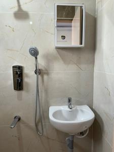 Image of 250 Sq.ft 1 RK Apartment / Flat for rent in Doddanekundi, Bengaluru for Rs. 16499