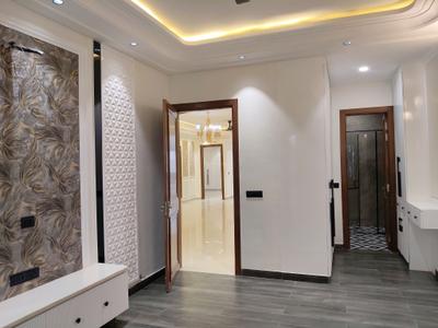 Bedroom Image of 1305 Sq.ft 2.5 BHK Builder Floor for sale in Signature Global City 63A, Sector 63 Gurgaon for Rs. 25000000