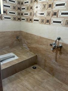 Bathroom Image of 900 Sq.ft 2 BHK Apartment / Flat for rent in Vandalur Chennai for Rs. 16000