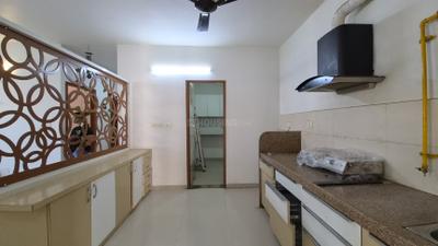 Kitchen Image of 1850 Sq.ft 3 BHK Apartment / Flat for rent in Adani The Meadows, Shantigram Ahmedabad for Rs. 45000
