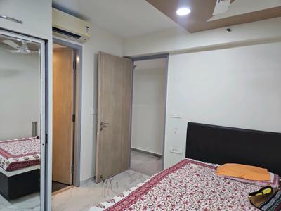 Bedroom Image of 1350 Sq.ft 2.5 BHK Apartment / Flat for sale in Lodha Estrella, Sion Mumbai for Rs. 35500000