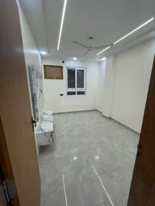 Bedroom Image of 720 Sq.ft 2 BHK Builder Floor for sale in Shalimar Bagh New Delhi for Rs. 12000000