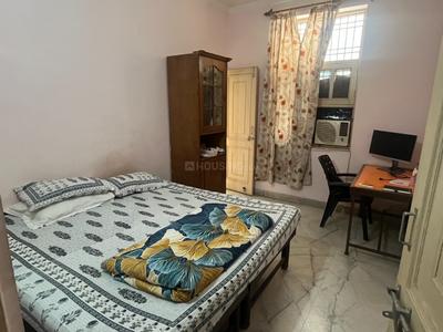 Bedroom Image of 1800 Sq.ft 2.5 BHK Independent House for rent in Sector 41 Gurgaon for Rs. 49000