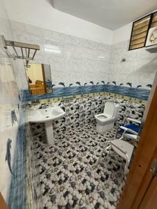 Bathroom Image of 2000 Sq.ft 3 BHK Apartment / Flat for sale in Shivaji Nagar Secunderabad for Rs. 26000000