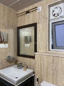 Bathroom Image of 850 Sq.ft 2.5 BHK Apartment / Flat for rent in Prestige Misty Waters, Nagavara Bengaluru for Rs. 57000