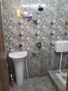 Bathroom Image of 1100 Sq.ft 3 BHK Apartment / Flat for sale in Subhash Nagar Dehradun for Rs. 6200000