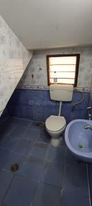 Bathroom Image of 2400 Sq.ft 4 BHK Independent House for rent in Nesapakkam Chennai for Rs. 70000