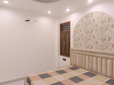 Bedroom Image of 1350 Sq.ft 4 BHK Apartment / Flat for sale in Sector 38 Rohini New Delhi for Rs. 10500000