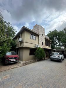 5 BHK Villa