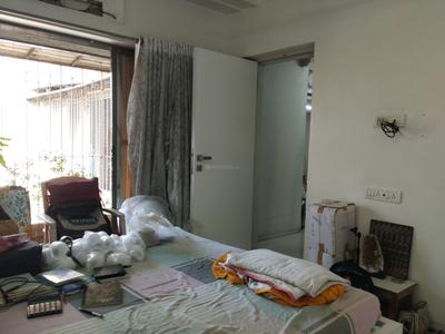 Bedroom Image of 1100 Sq.ft 3 BHK Apartment / Flat for rent in Vile Parle East Mumbai for Rs. 140000