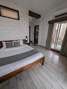 Bedroom Image of 6000 Sq.ft 6 BHK Independent House for sale in Brookside The Well Being Habitat, Parshwapuram Lonavala for Rs. 60000000