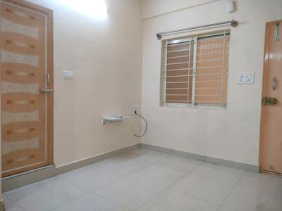 Living Room Image of 450 Sq.ft 1 BHK Apartment / Flat for rent in Kadubeesanahalli Bengaluru for Rs. 18000