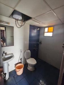 Bathroom Image of 1750 Sq.ft 3 BHK Apartment / Flat for rent in Bennigana Halli Bengaluru for Rs. 80000