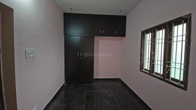Bedroom Image of 1700 Sq.ft 3 BHK Duplex for sale in Maraimalai Nagar Chennai for Rs. 8175000