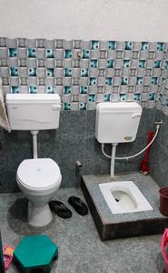 Bathroom Image of 850 Sq.ft 2 BHK Independent House for rent in Gandhi Path West Jaipur for Rs. 11000