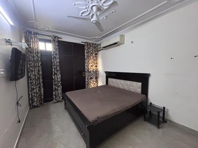 Bedroom Image of 2000 Sq.ft 3 BHK Builder Floor for rent in Sector 16 Faridabad for Rs. 30000