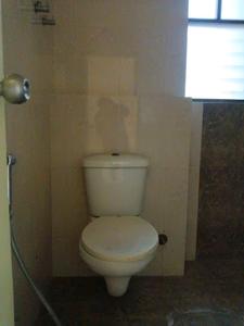 Common Bathroom Image of 1161 Sq.ft 3 BHK Apartment / Flat for sale in Primarc Southwinds, Rajpur Kolkata for Rs. 7000000