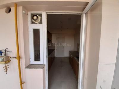 Bathroom Image of 1550 Sq.ft 3 BHK Apartment / Flat for sale in DLF Regal Gardens, Sector 90 Gurgaon for Rs. 21200000