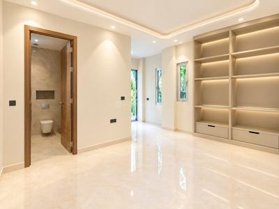 Bedroom Image of 1125 Sq.ft 2 BHK Independent House for sale in RWA Lajpat Nagar 4 Colonies, Lajpat Nagar New Delhi for Rs. 22300000
