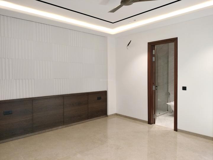 Dwarka sector 8 Main Image 1