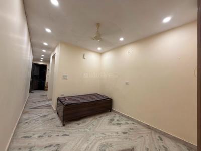 Bedroom Image of 800 Sq.ft 2 BHK Builder Floor for rent in Patel Nagar New Delhi for Rs. 28000