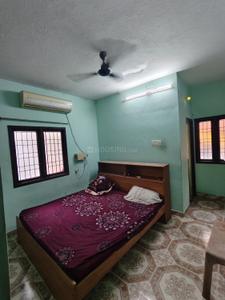 Bedroom Image of 450 Sq.ft 1 BHK Independent House for rent in Kelambakkam Chennai for Rs. 18000