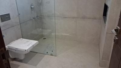 Image of 2400 Sq.ft 4 BHK Builder Floor for sale in Shakur Basti, New Delhi for Rs. 48000000