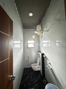 Bathroom Image of 4000 Sq.ft 3 BHK Independent House for rent in Doddajala Bengaluru for Rs. 85000