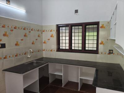 Kitchen Image of 850 Sq.ft 2 BHK Independent House for sale in Choolissery Thrissur for Rs. 2700000