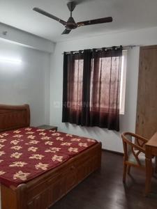 Bedroom Image of 1025 Sq.ft 2 BHK Apartment / Flat for rent in The 3C Lotus Zing, Sector 168 Noida for Rs. 32000