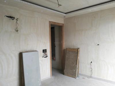 Bedroom Image of 1800 Sq.ft 3 BHK Builder Floor for sale in Vikaspuri New Delhi for Rs. 37500000