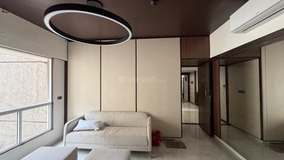 Hall Image of 616 Sq.ft 1 BHK Apartment / Flat for sale in Lodha Amara, Kolshet Thane for Rs. 7800000