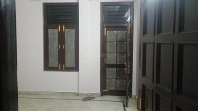 Living Room Image of 1500 Sq.ft 2 BHK Builder Floor for rent in George Town Allahabad for Rs. 25000