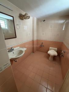 Bathroom Image of 2700 Sq.ft 4 BHK Independent House for sale in Memnagar Ahmedabad for Rs. 34500000