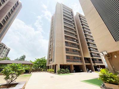Image of 1308 Sq.ft 3 BHK Apartment / Flat for sale in Dev Parijat, Vaishno Devi Circle, Ahmedabad for Rs. 8500000
