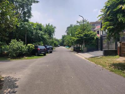 Image of 300 Sq.ft Residential Plot / Land for sale in Omega IV, Greater Noida for Rs. 45000000