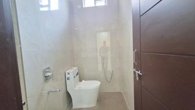 Bathroom Image of 3000 Sq.ft 6 BHK Independent House for sale in Moula Ali Secunderabad for Rs. 18000000