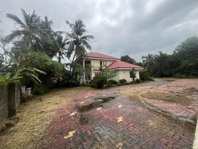 Image of 6000 Sq.ft 5 BHK Independent House for sale in Vyttila, Kochi for Rs. 105000000