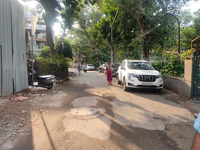 Image of 2025 Sq.ft 4 BHK Builder Floor for sale in Vivek Vihar, New Delhi for Rs. 50000000