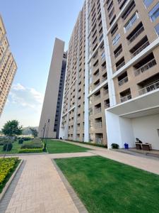 Image of 1010 Sq.ft 2 BHK Apartment / Flat for rent in Sobha Dream Gardens, Thanisandra, Bengaluru for Rs. 36000