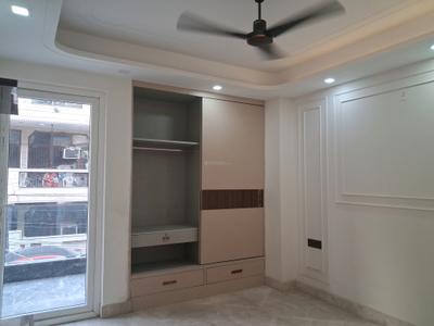 Bedroom Image of 1200 Sq.ft 3 BHK Builder Floor for rent in Paschim Vihar New Delhi for Rs. 55000